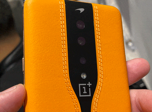 15784121037897.gif