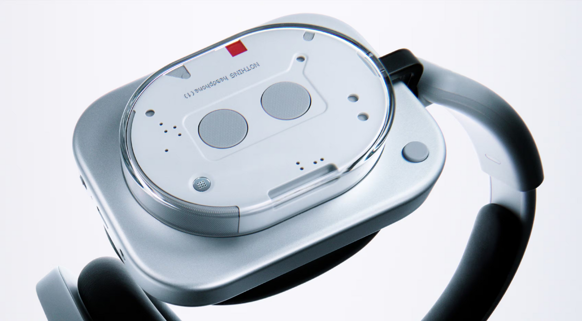 NOTHING HEADPHONE (1): Close up de un lateral
