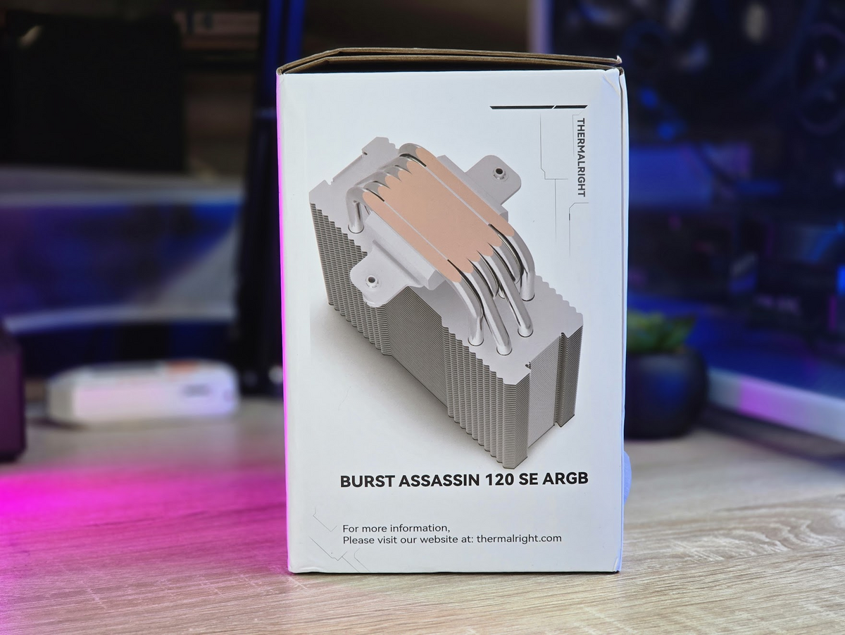 Thermalright Burst Assassin 120 SE ARGB - Vista lateral del producto en su caja