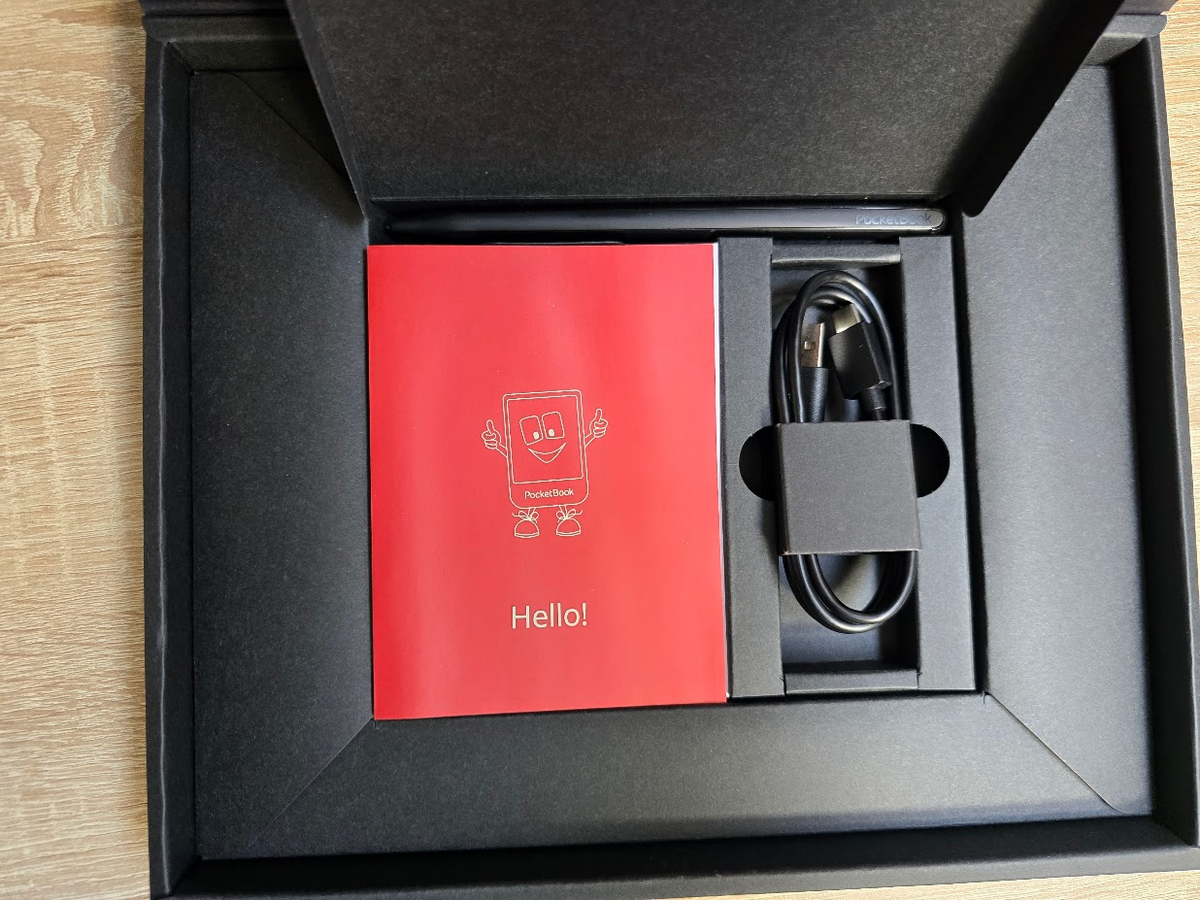 Primer vistazo dentro de la caja de la InkPad Eo