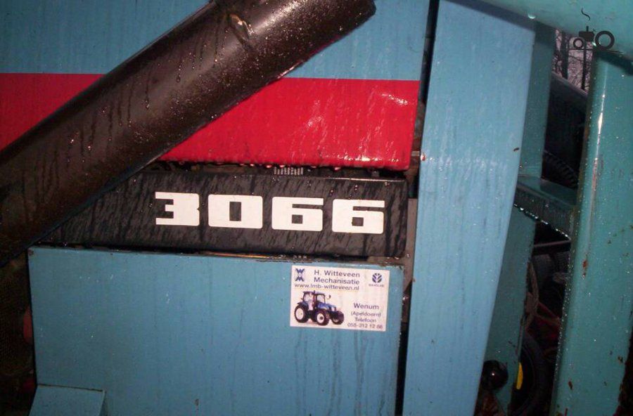 299988-3066-eicher.jpg