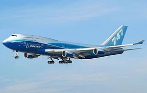 300px-Boeing_747-400_Dreamliner_livery.jpg