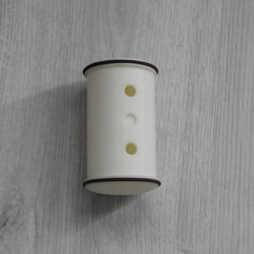 6-Dispensador-de-comida-para-jugar.jpg