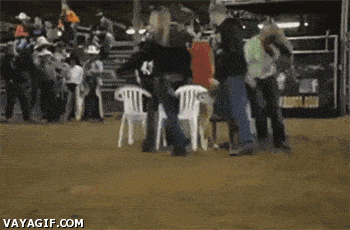 70366_114690_gif-191432-tu-a-mi-no-me-ganaras-en-el-juego-de-las-sillas_350_230.gif