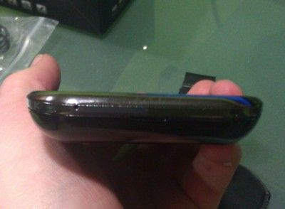 a9000-dualsim-bottom.jpg