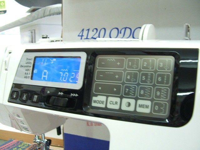 ahttp2.mlstatic.com_janome_4120_kit_cd_y_mesa_de_quilting_2_cud37d795d025bd549b737879dd7717072.jpg