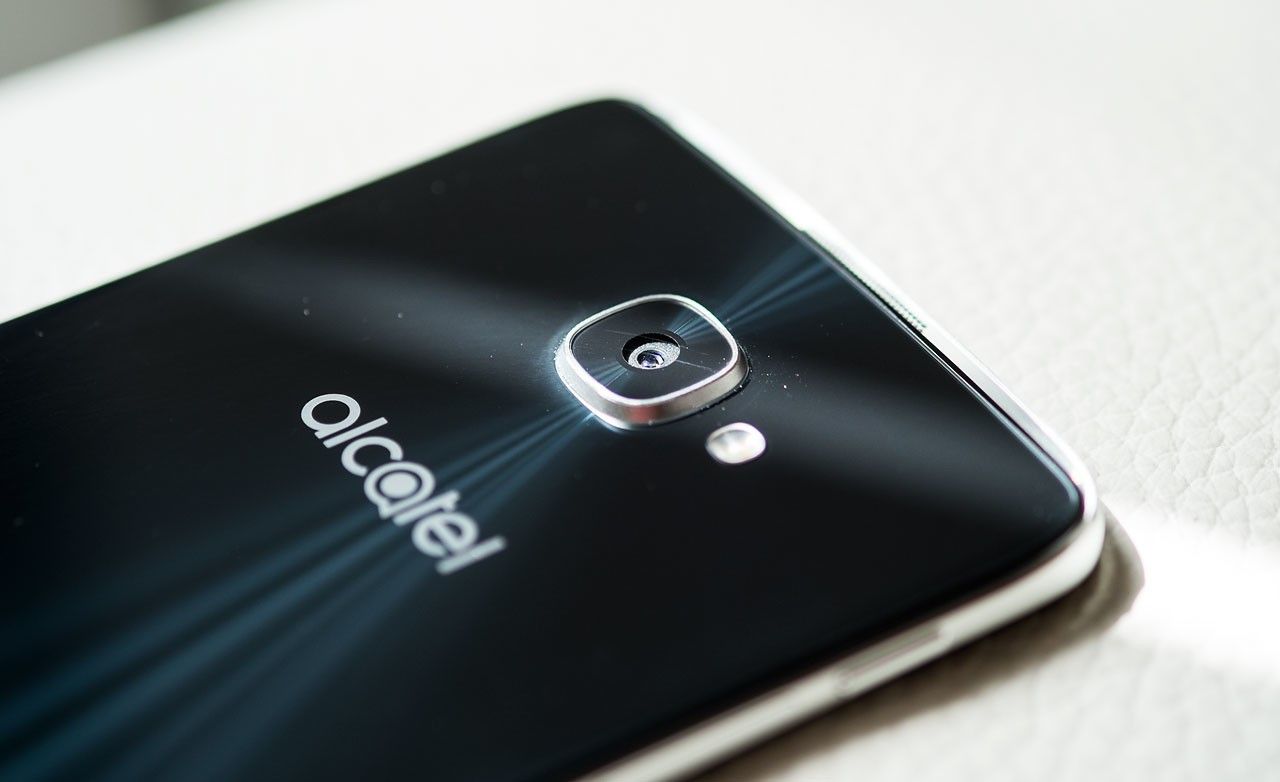 ai.blogs.es_1b3f85_alcatel_idol_4s_1366_2000.jpg