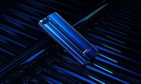 ai.blogs.es_d5766d_hisense_azul_1_26_2018_450_1000.jpg