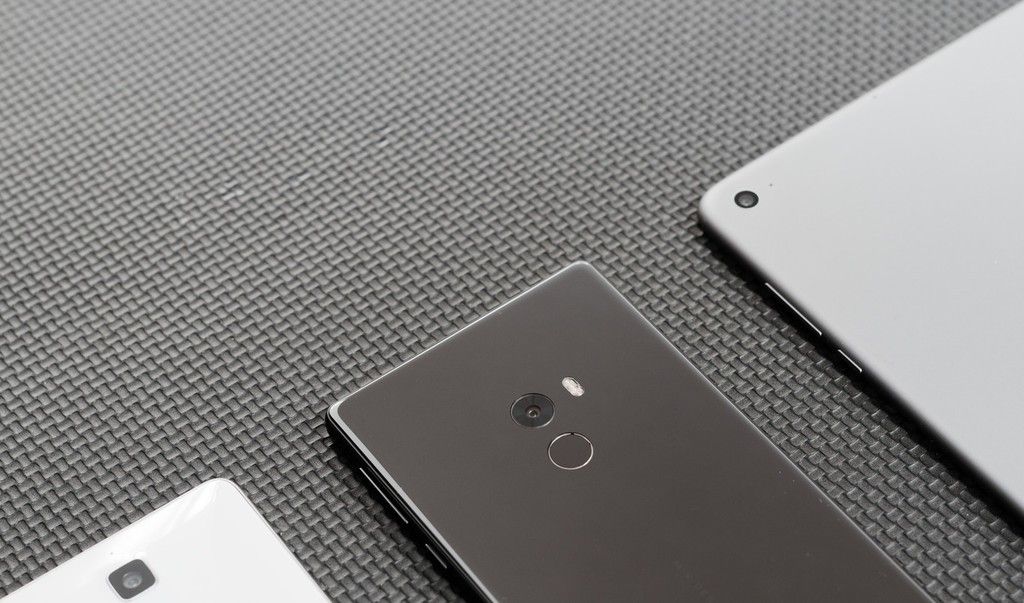 ai.blogs.es_d774cd_xiaomi_mi_mix_5_1024_2000.jpg