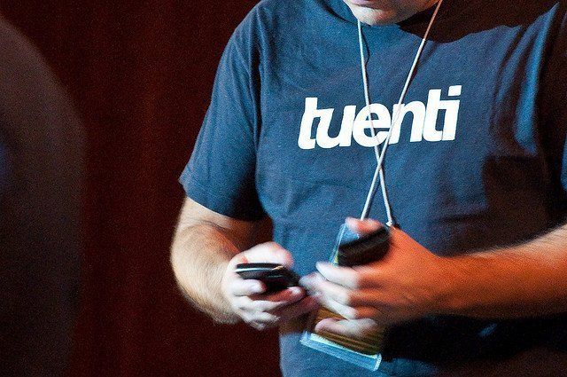 ai.blogs.es_e476d3_tuenti_650_1200.jpeg