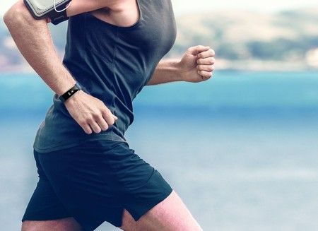 ai.blogs.es_ee76ef_huawei_band__450_1000.jpg