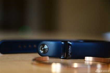 ai0.wp.com_gizchina.es_wp_content_uploads_2016_12_Meizu_Band_199b6ac8844d575e459df8faae9f30165.jpg