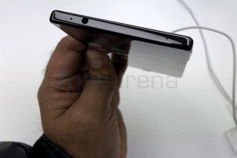 aimages.fonearena.com_blog_wp_content_uploads_2016_10_Xiaomi_Mi_MIX_fonearena_11_768x513.jpg