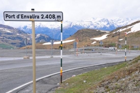 aimages.travelpod.com_tw_slides_ta00_9b7_87a_mountain_pass_ent1ae49ebaaea32637c9eec160e930cfb7.jpg