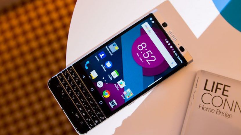 aimg.actualidadgadget.com_wp_content_uploads_2017_01_blackberry_mercury.jpg
