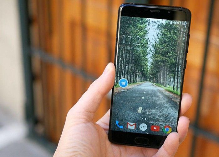 aimg.difoosion.com_wp_content_blogs.dir_28_files_2016_11_elephone_s7_1_700x500.jpg