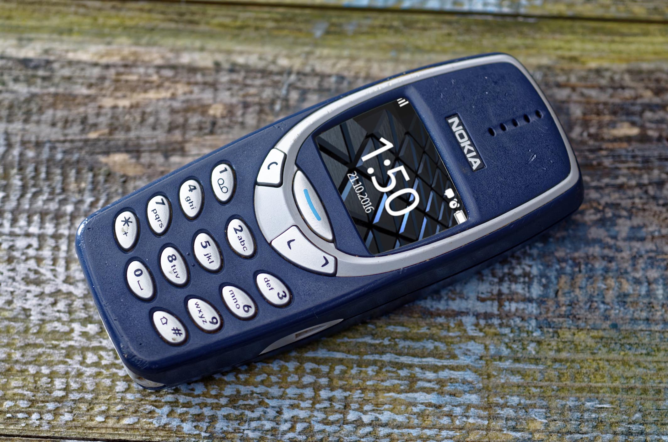 ao.aolcdn.com_hss_storage_midas_ddabb8a8b6e03aaa27871e926e4295fe_204980506_nuevo_nokia_3310.jpg
