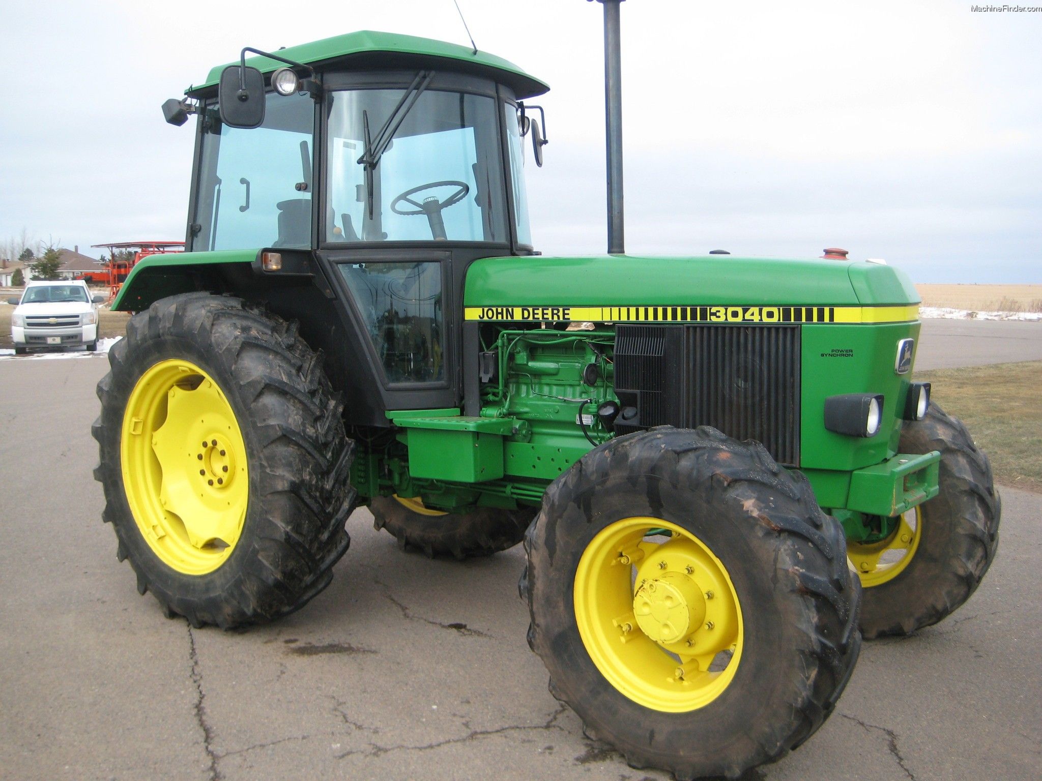 aopeniso.org_wp_content_uploads_parser_John_deere_3040_1.jpg