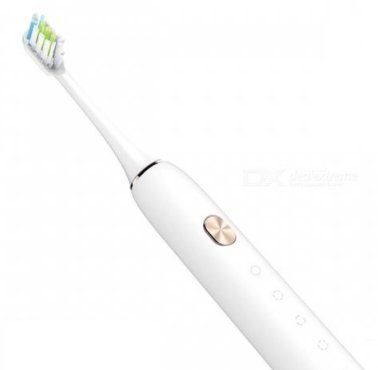 apbs.twimg.com_media_DQMe7O6UEAALS6e.jpg