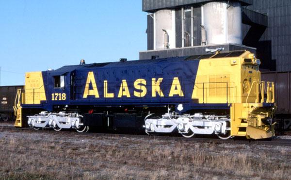 awww.alaskarails.org_pix_former_loco_CF_1718.jpg
