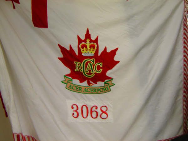 awww.armycadethistory.com_Cadet_20Corps_20DB_CC3068_CC3068_flag.JPG