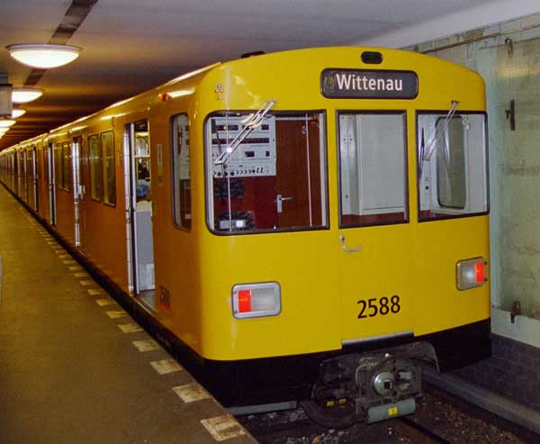 awww.berliner_verkehr.de_ubbilder_utw2588.jpg