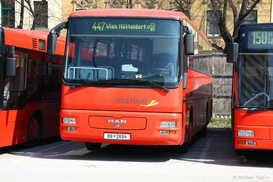 awww.michaeltaylor.ca_bus_at_postbus_postbus_bb2694_mt.jpg