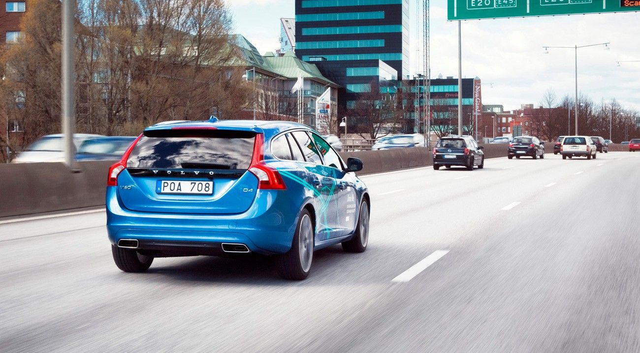 awww.omicrono.com_wp_content_uploads_2015_10_volvo_coche_autonomo.jpg