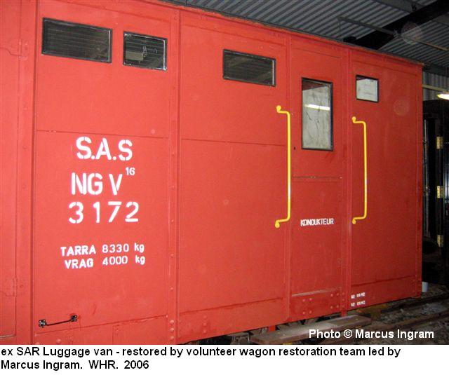 awww.sa_transport.co.za_train_modellers_ngrs_ng_v_16_3172_luggage_van_1_mi06.JPG