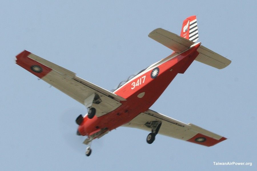 awww.taiwanairpower.org_af_t34c_3417.jpg