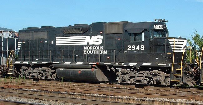 awww.trainweb.org_columbusrailfan_postcr_ns1_ns2948nsrayman.jpg