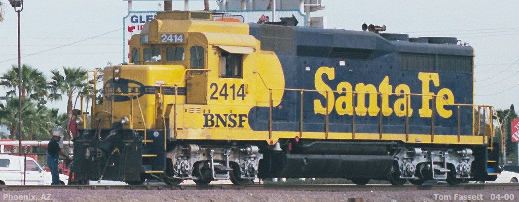 awww.trainweb.org_tomfassett_pics_bnsf_2414_ATSF_BNSF_EMD_GP30u.JPG