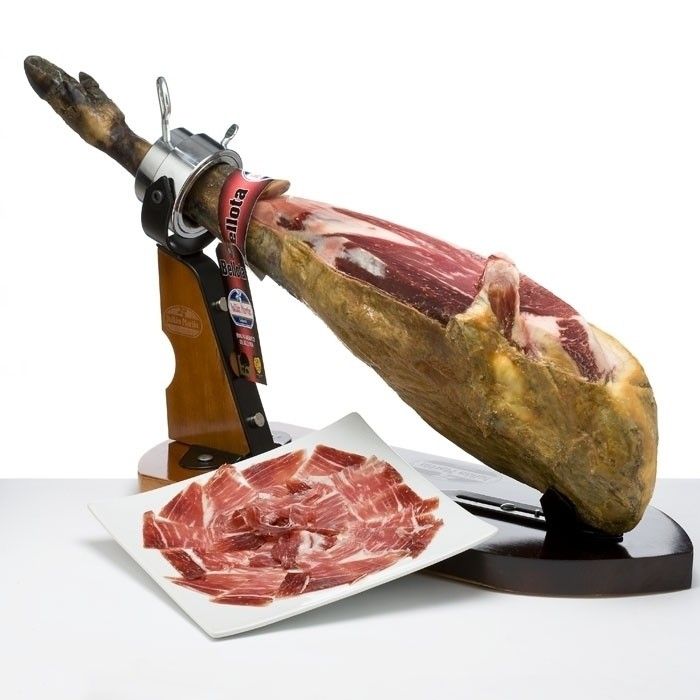 awww.viajejet.com_wp_content_viajes_Cata_de_jam_C3_B3n_ib_C3_A9rico_de_pata_negra.jpg