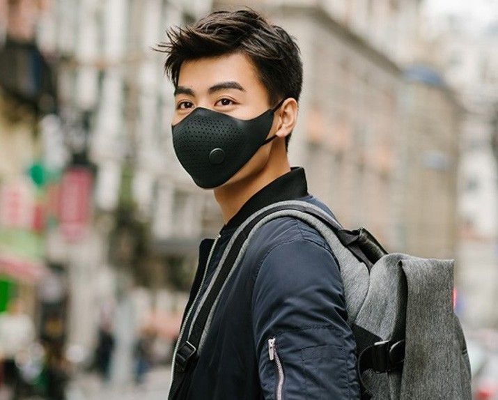 axiaomi_mi.com_uploads_ck_xiaomi_mijia_airwear_mask_a_newcomera05e30653cc5cc4fe0261956580e7641.jpg