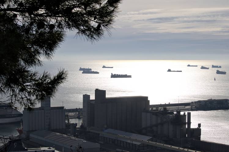 barcos al fondo.jpg