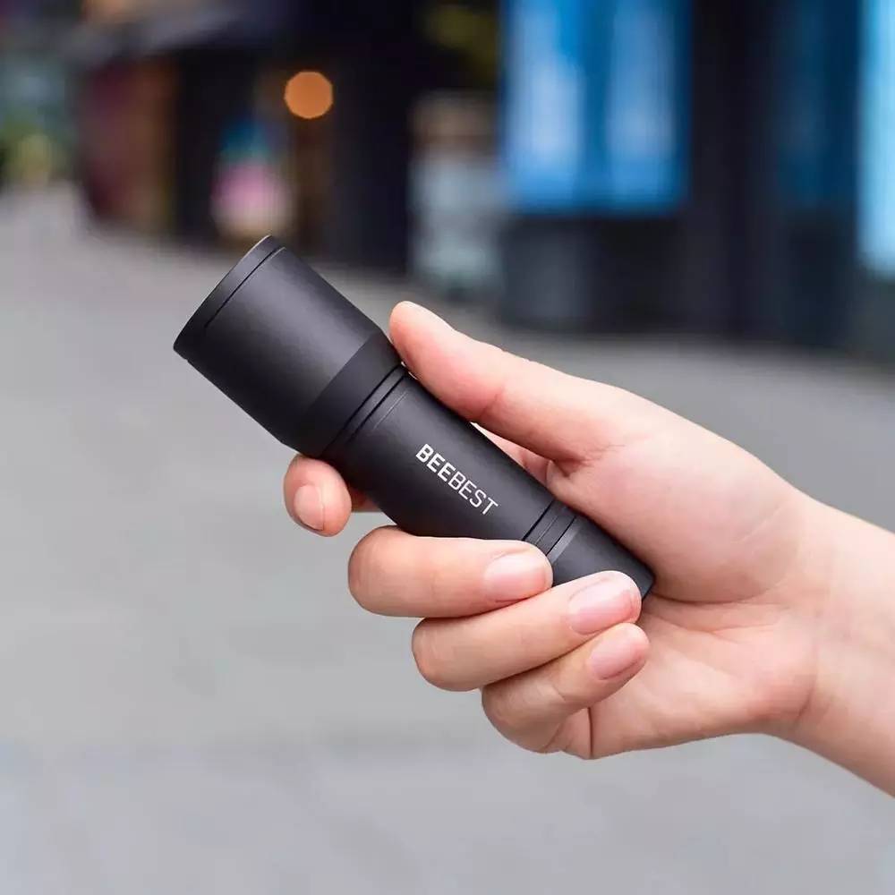 Beebest-Flashlight-Portable-130m-Three-Gears-Mode-Waterproof-SOS-Multi-Scenario-Mini-electric-...jpg