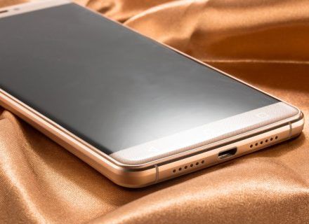 Blackview-R7.jpg