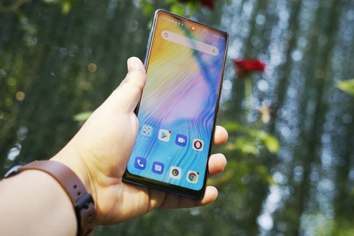 Blackview_A100_2.jpeg