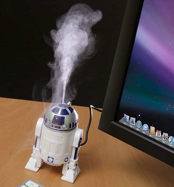 bloggadgets.es_files_2010_02_R2_D2_USB_Humidifier_2.jpg