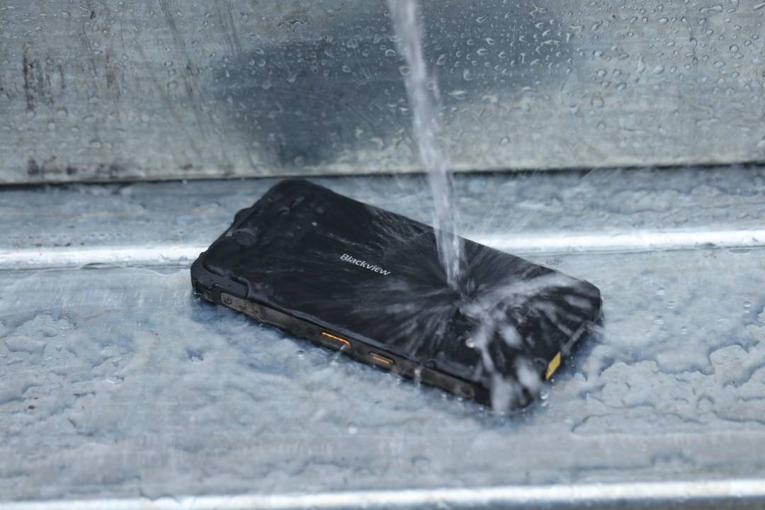 BV5100-protecci_n-agua.jpeg
