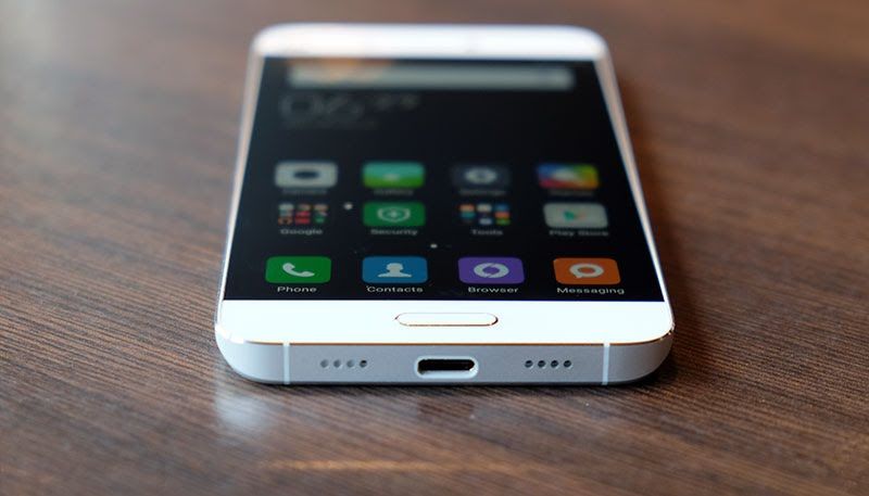 cdn.ampproject.org_i_s_android5x1.com_wp_content_uploads_xiaomi_mi5_usb_c.jpg