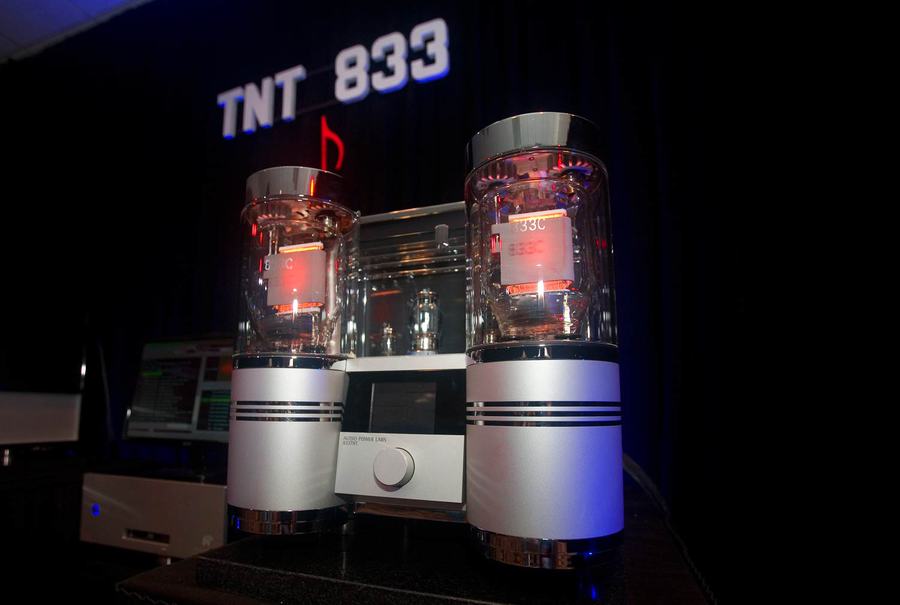 cdn.head_fi.org_2_26_2677daaf_IMG_4152_audio_power_labs_tnt_833_amplifier.jpe