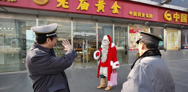 cdn.theatlantic.com_static_mt_assets_international_hg_20dec25_20p.jpg