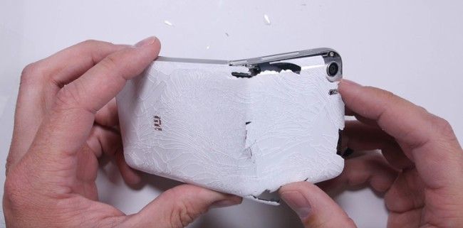 cdn1.movilzona.es_app_uploads_2016_04_Xiaomi_Mi5_carcasa_rota_650x321.jpg
