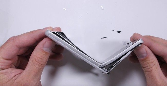 cdn2.movilzona.es_app_uploads_2016_04_Xiaomi_Mi5_cristal_roto_650x337.jpg