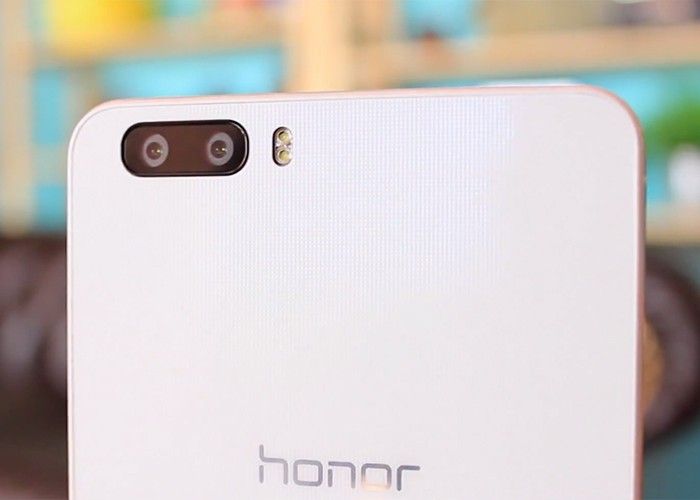 cdn5.andro4all.com_wp_content_blogs.dir_28_files_2015_05_Honor_6_Plus.jpg