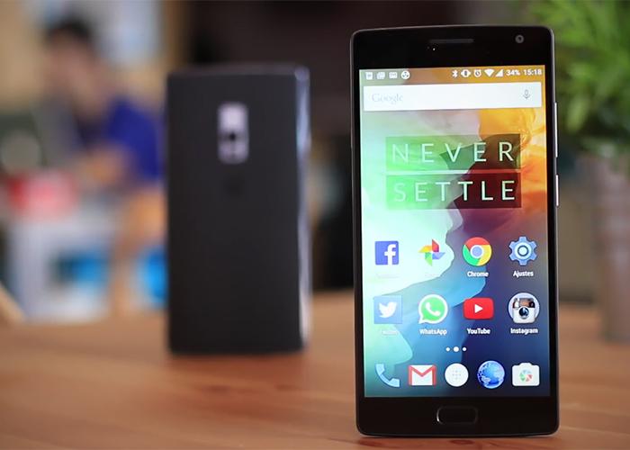 cdn5.andro4all.com_wp_content_blogs.dir_28_files_2015_08_OnePlus_2_frontal_700x500.jpg