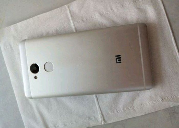 cdn5.andro4all.com_wp_content_blogs.dir_28_files_2016_08_Xiaomi_Redmi_Note_4_700x500.jpg