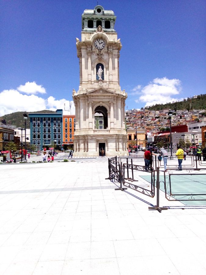 con HDR.jpg
