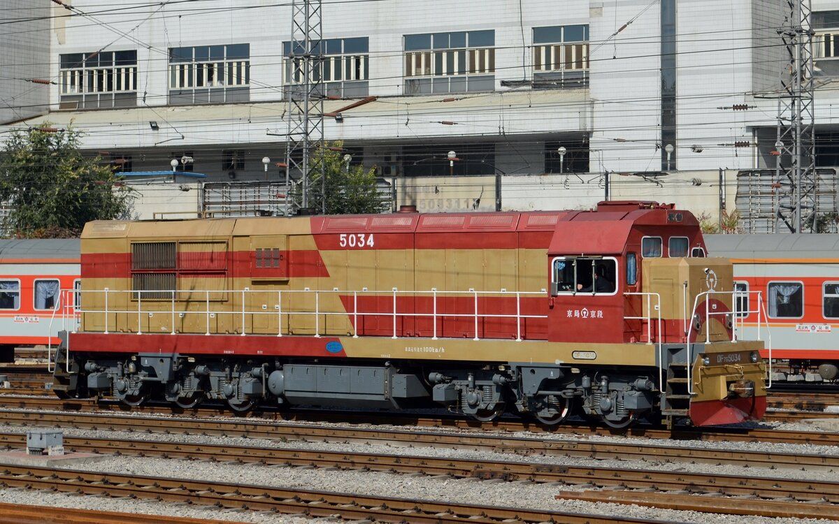 DF7G-5034_20111017.jpg